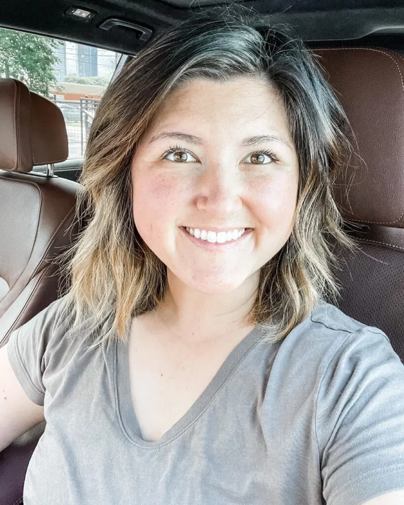 Textured Shoulder-Length Bob with Soft Layers