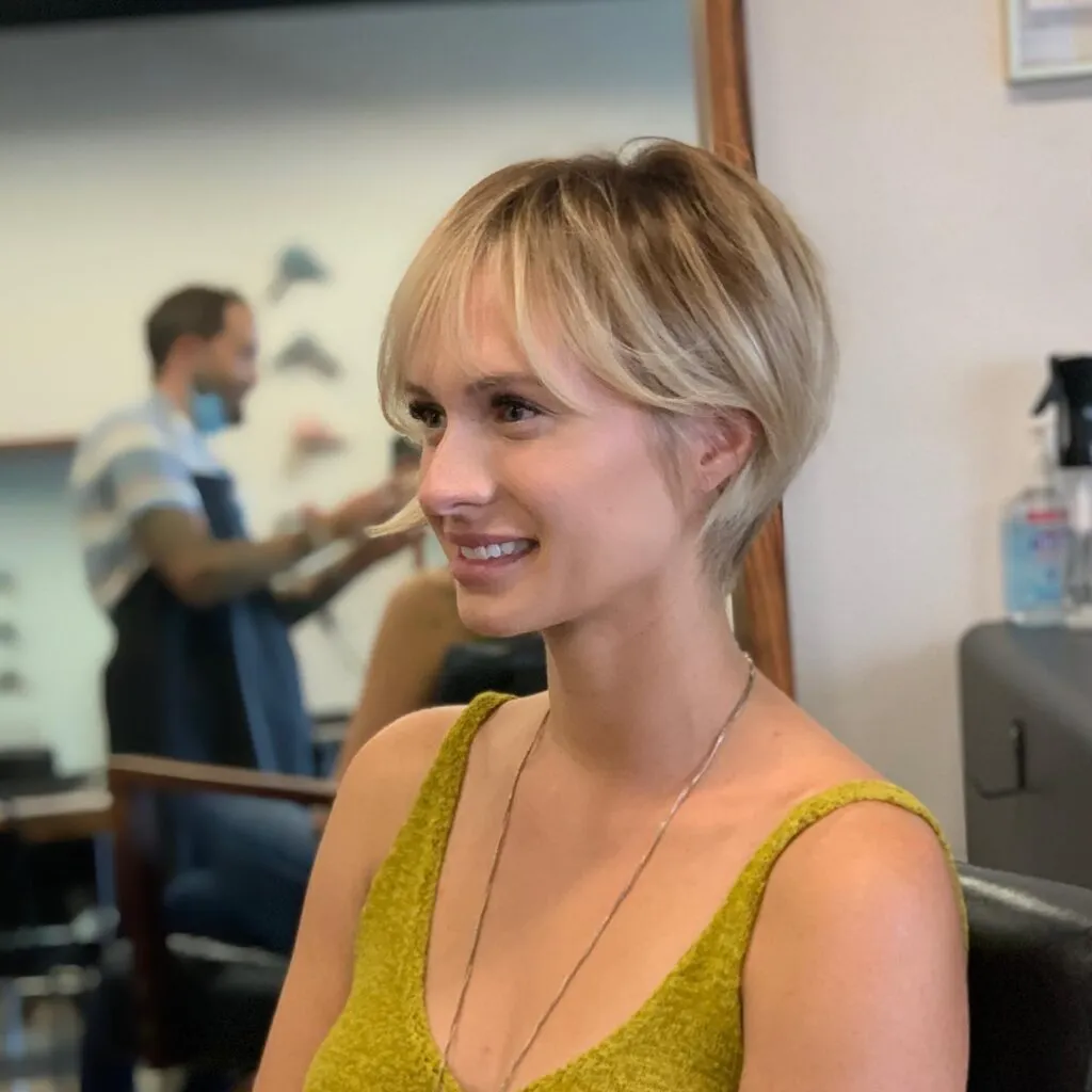 Flipped Out Layered Bob with Curtain Bangs Flipped Out Layered Bob with Curtain Bangs