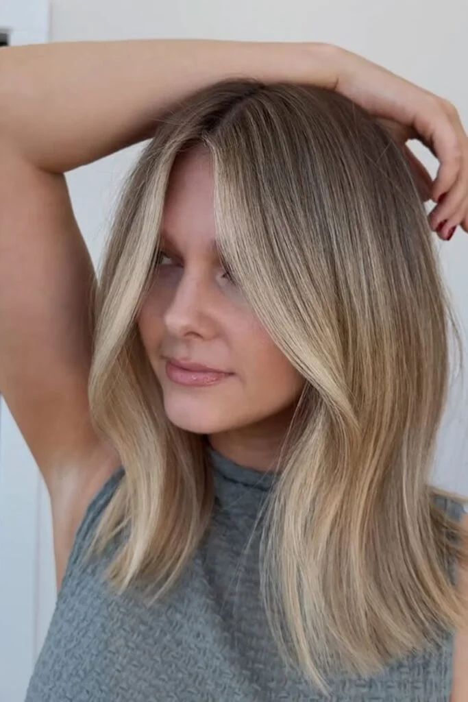 Rooted Champagne Blonde