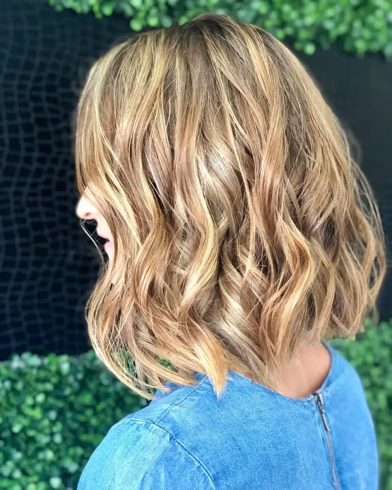 Golden Choppy Bob with Defined Waves Golden Choppy Bob with Defined Waves